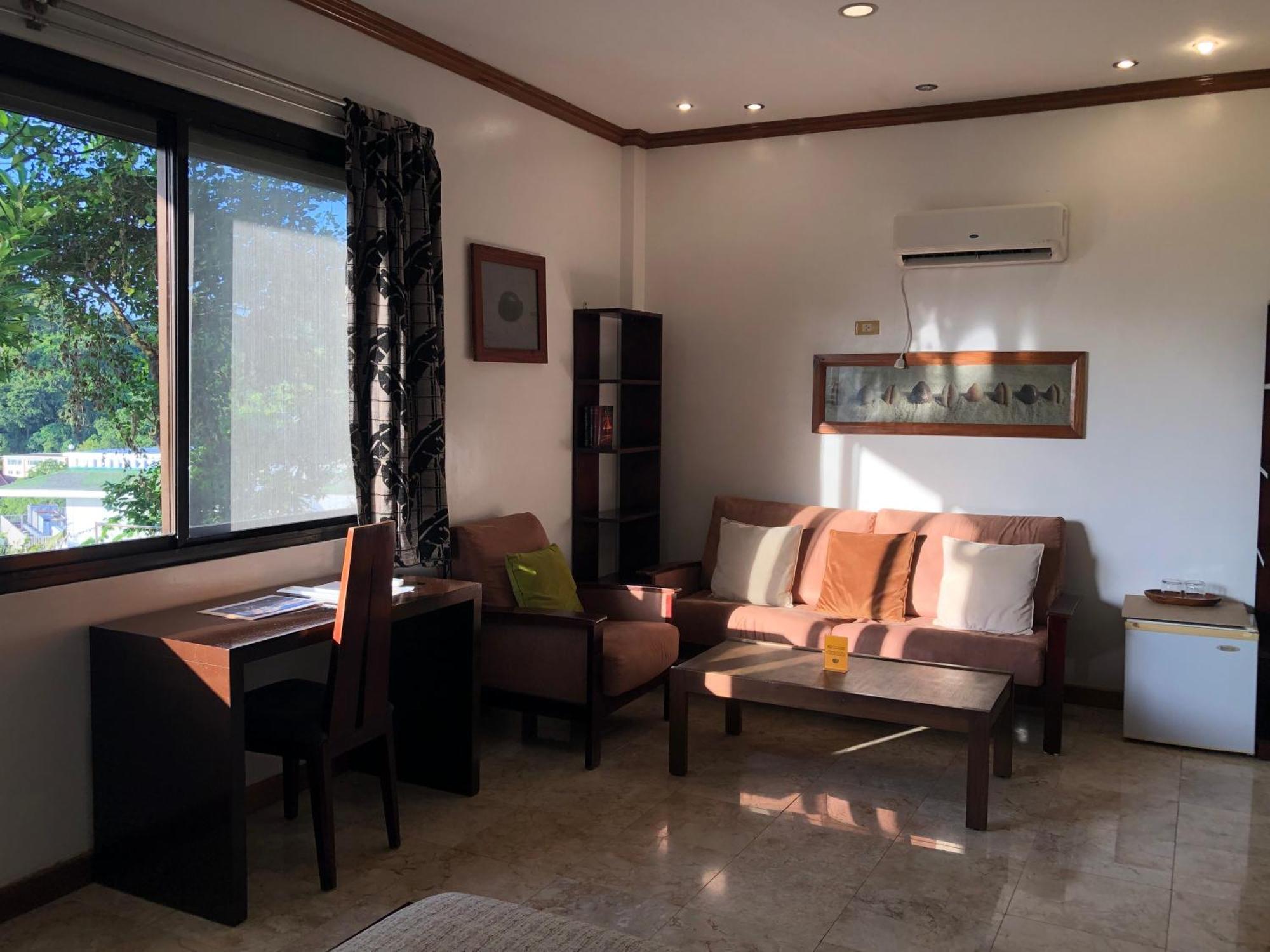 Argonauta Boracay Apartment Suites And Villas Boracay Island Zewnętrze zdjęcie